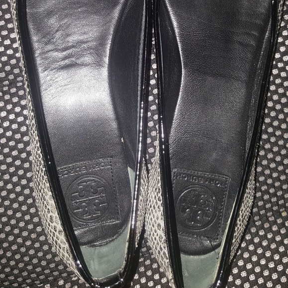 Authentic Tory Burch flats - Picture 3 of 8
